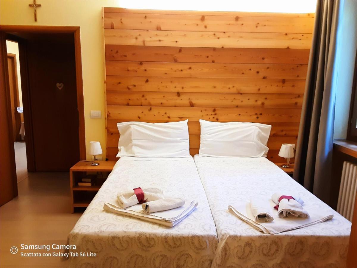 B&B Anna Rovere della Luna Zewnętrze zdjęcie